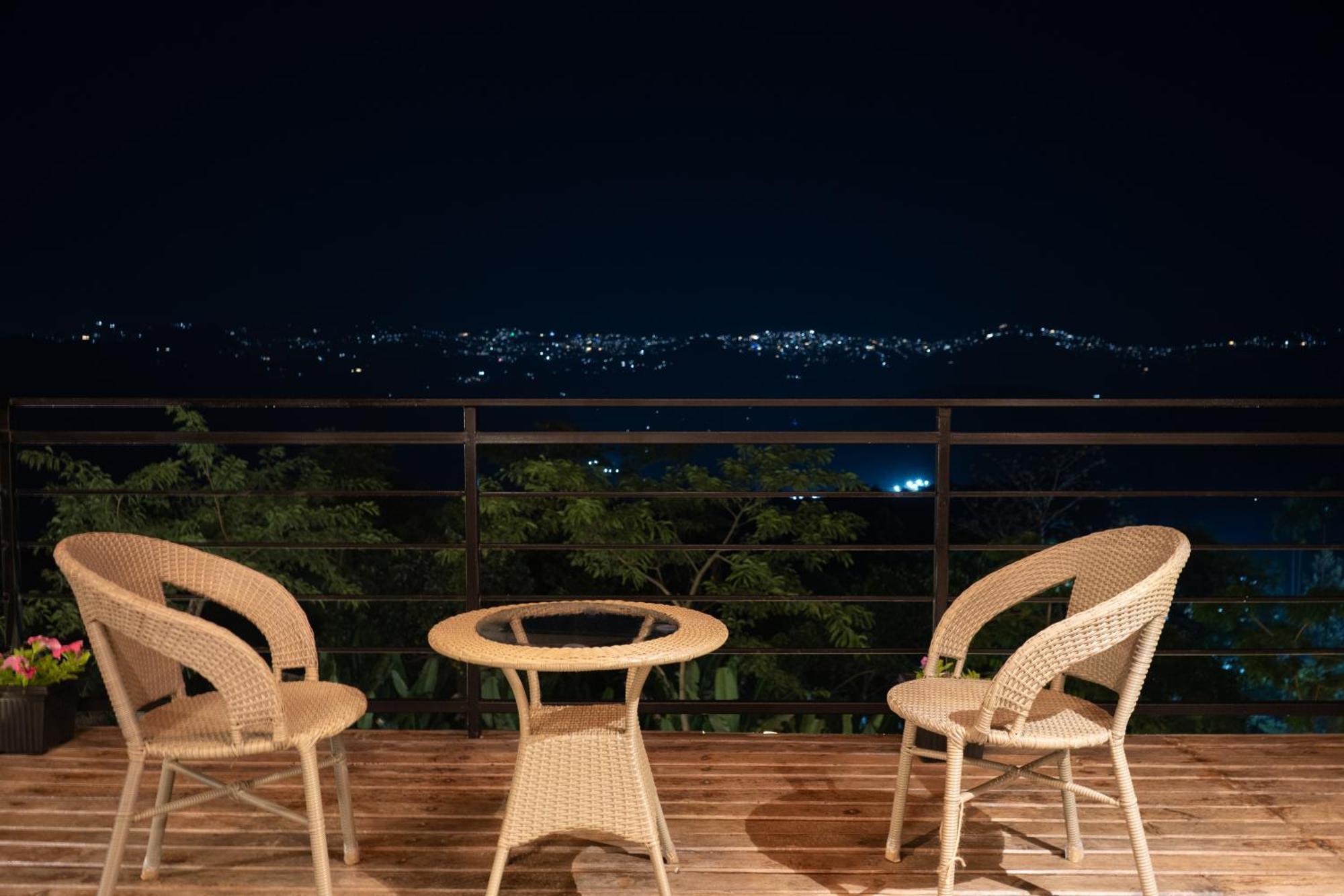 Cave Hill By Ferns Otel Āīzawl Dış mekan fotoğraf